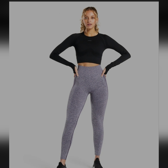 Gymshark Flex Sports Long Sleeve Crop Top - Picture 5 of 12